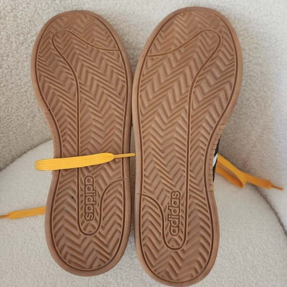 ADIDAS GRAND COURT ALPHA Womens Shoes Sneakers size 9 White Flash Orange - Picture 7 of 9